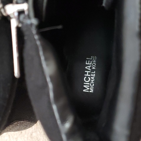Michael Kors boots size 8.5M NWOT - Picture 11 of 16